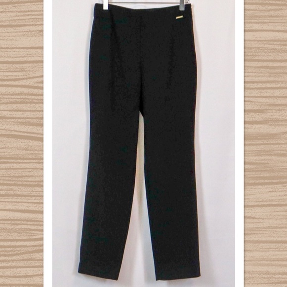 T Tahari black ponte pants - Picture 1 of 4
